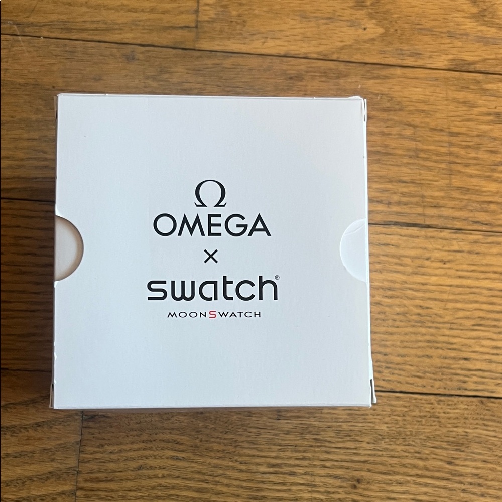 Swatch Omega x Moonswatch Box